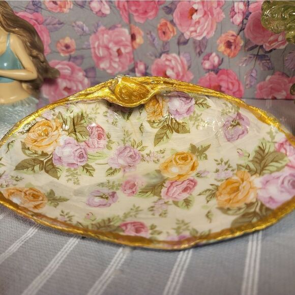 DECOUPAGE CLAM SHELL - Picture 3 of 7